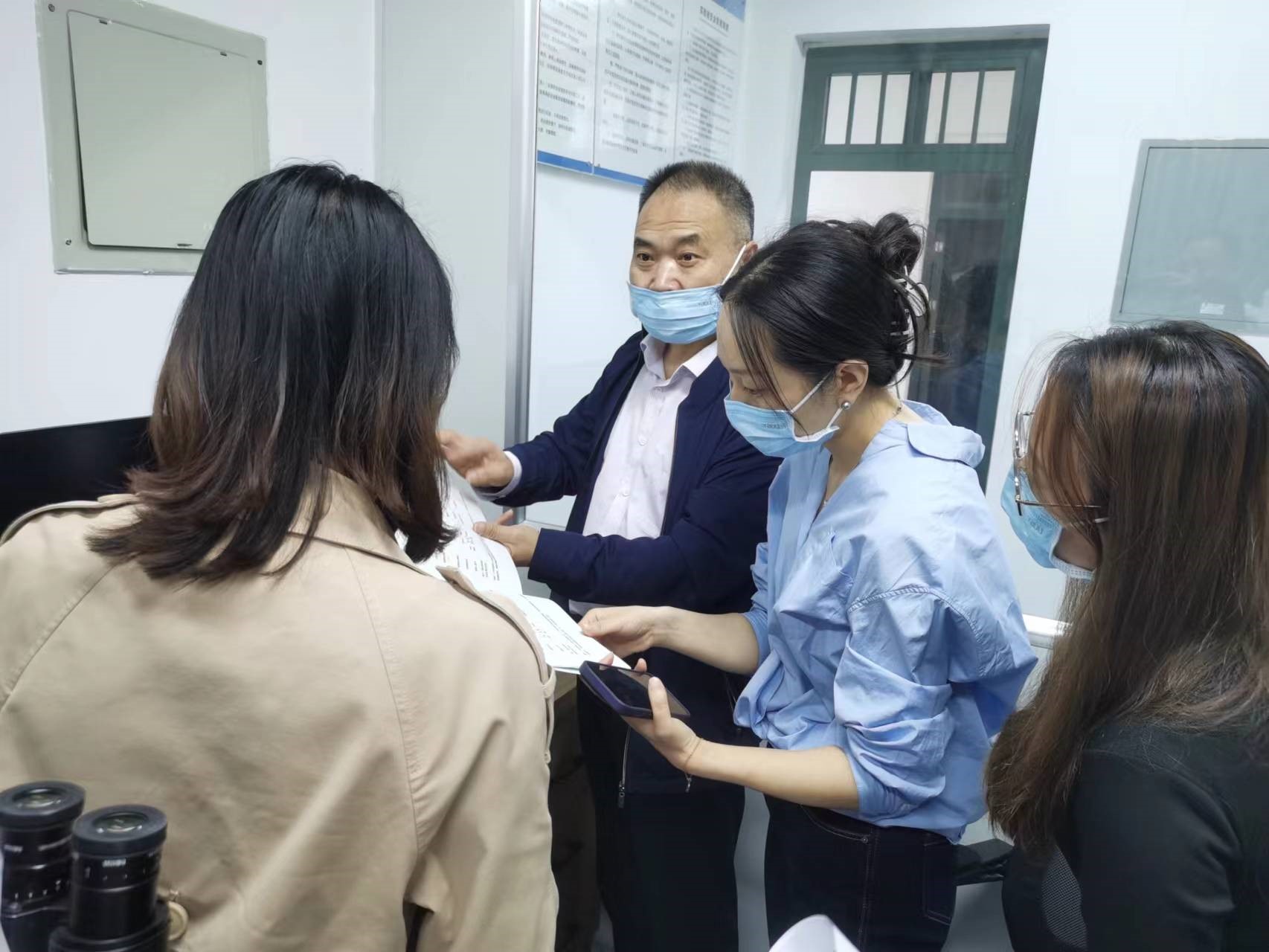 河南省省属高校资产和政府采购领域专项治理现场核查组对我校进行专项检查 