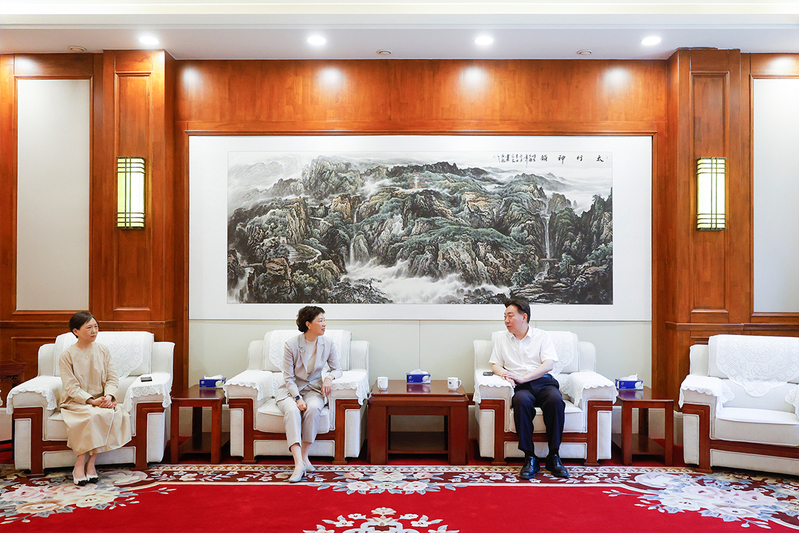 学校举行2026“豫鉴河南·遇见你”港澳师生夏令营开营仪式